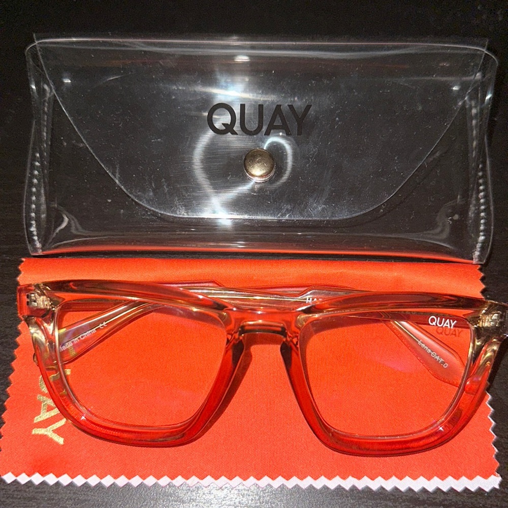 Blue light quay glasses